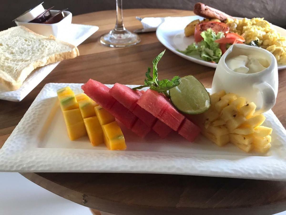 บินตัง เปนิดา รีสอร์ต Hotel Sakti ภายนอก รูปภาพ